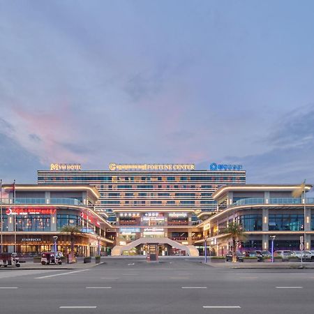 Vm Hotel Phnom Pen Exterior foto