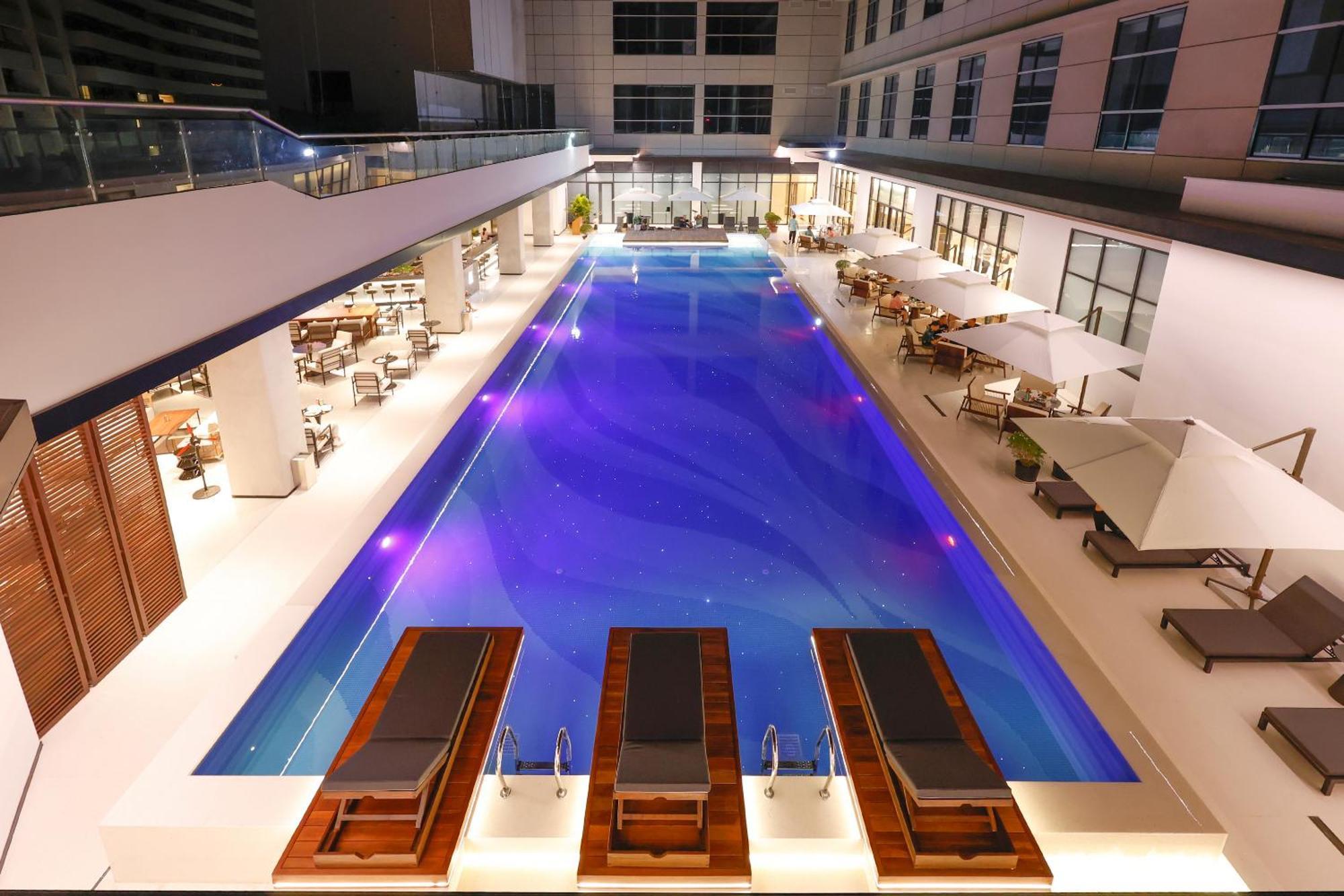 Vm Hotel Phnom Pen Exterior foto